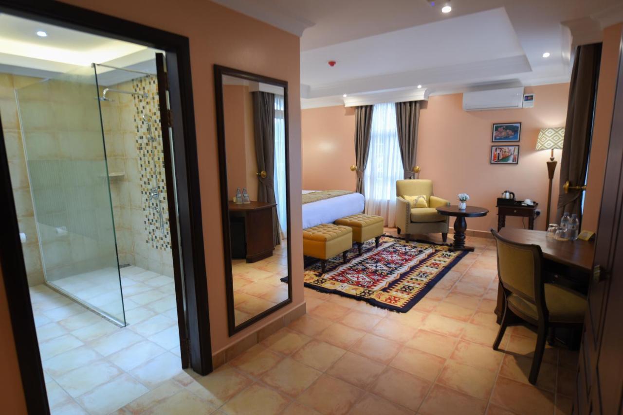 Casa Solada Hotel كامبالا المظهر الخارجي الصورة